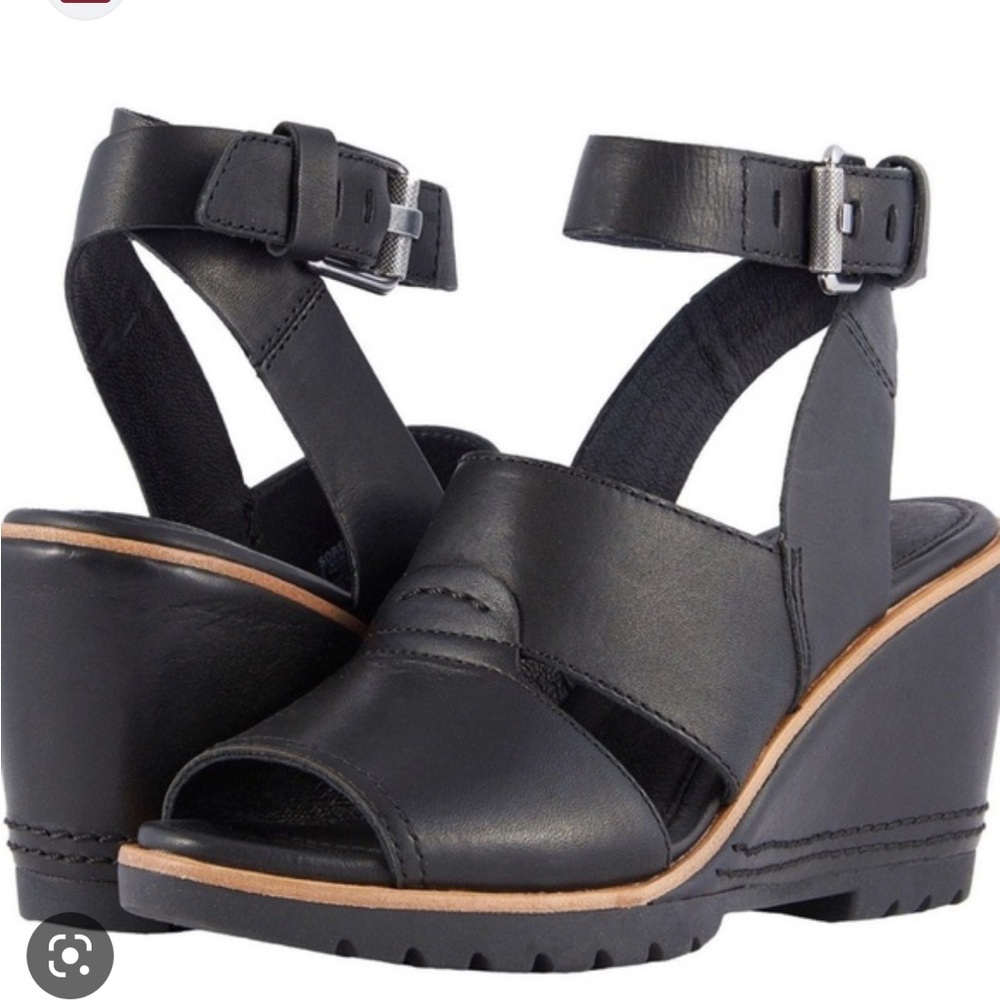 NWT Sorel After hours wedge ankle strap, size 6.5.